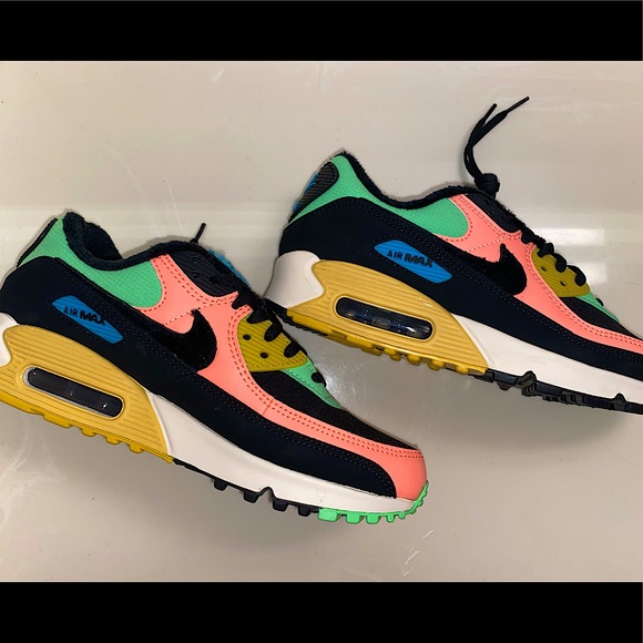 Shoes | Nike 220 Womens Air Max 90 Fur 